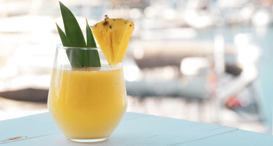 Piña Colada: история коктейля, который стал символом отпуска