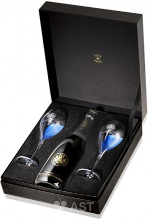 Baron de Rothschild Brut, с двумя бокалами