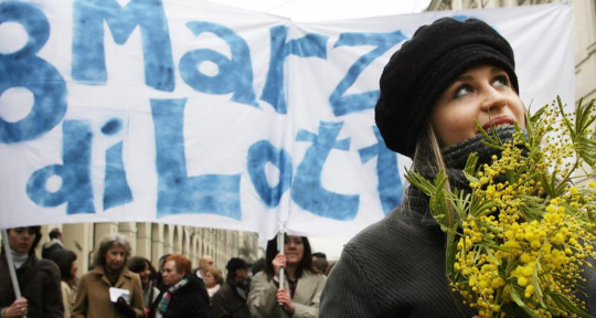 8 марта с венецианским акцентом