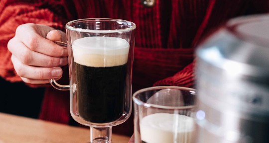Ирландский кофе: как появился главный согревающий коктейль зимы